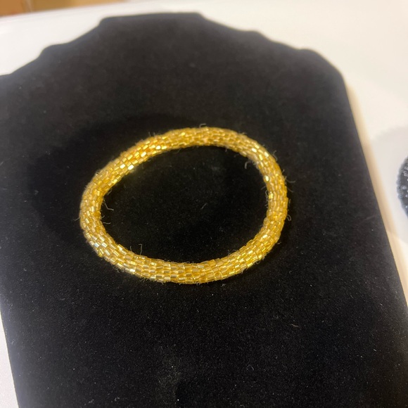 3 pack Stretchy Bracelets - Picture 2 of 5